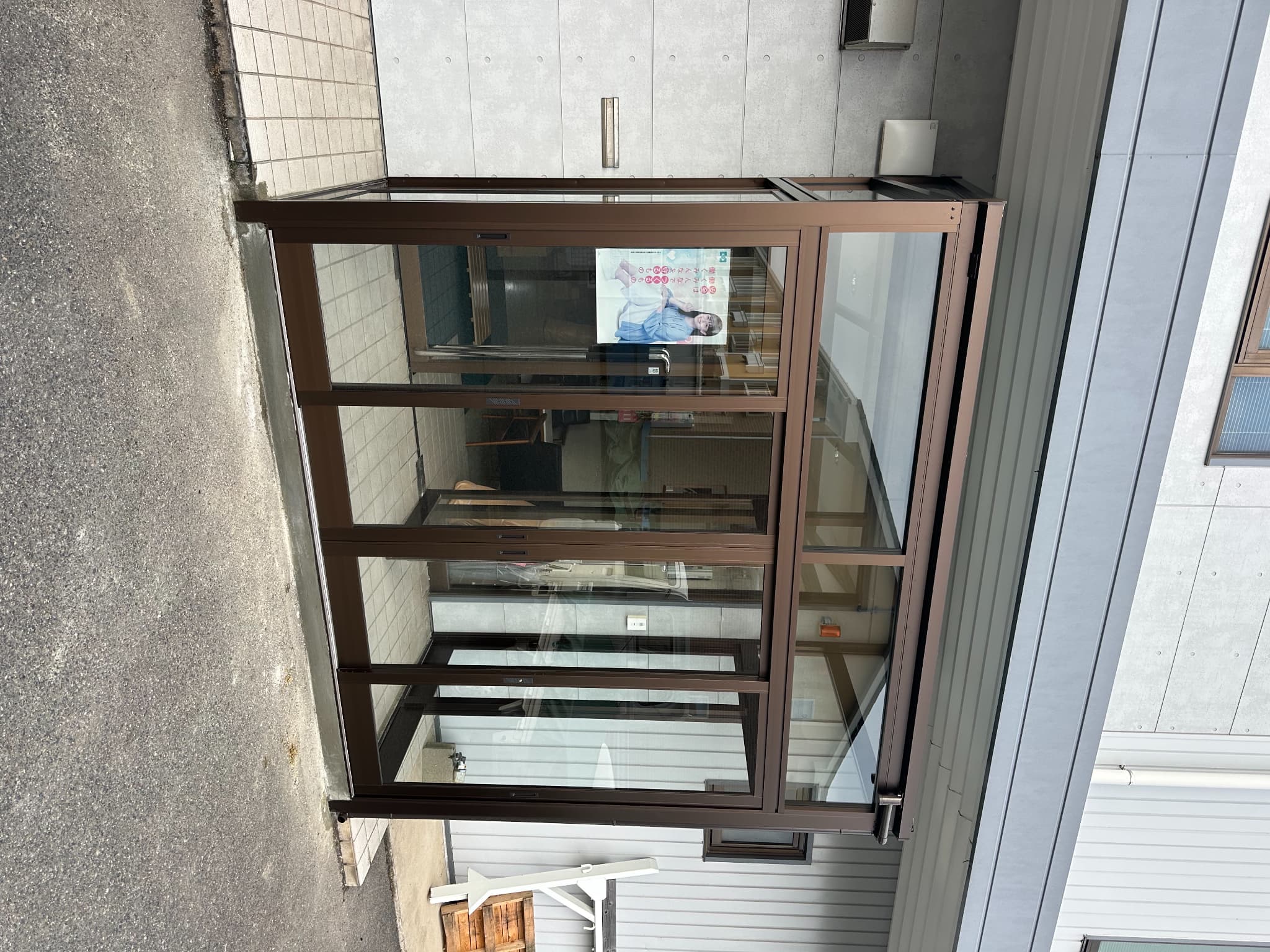 倉吉市 風除室の画像